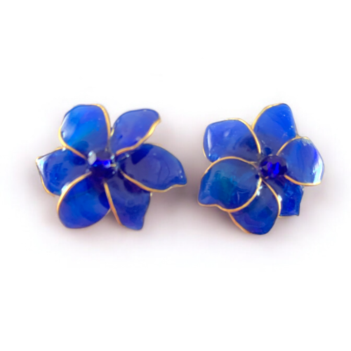 Boucles d’oreilles fleur bleu saphir – bijou artisanal élégant – création faite main