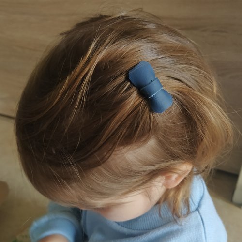 Barrette à cheveux en cuir pour enfant, noeud papillon de couleur bleu