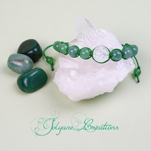 Bracelet macramé shamballa tibétain en aventurine verte et cristal de roche : « vallée du cœur »