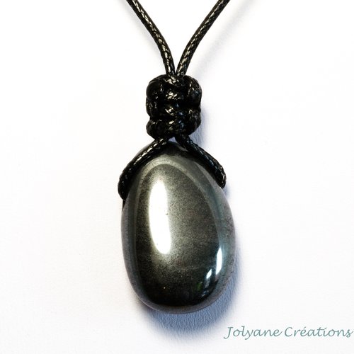 Collier pendentif en pierre de gemme naturelle hématite (adopté)