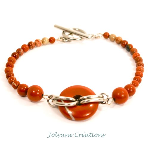 Bracelet pierre naturelle jaspe rouge sur fil mémoire de forme (adopté)