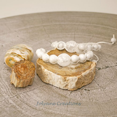 Bracelet shamballa tibétain macramé  avec perles en howlite et cristal de roche : « glacier immaculé »