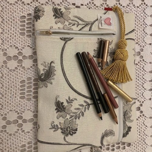 Trousse fait main