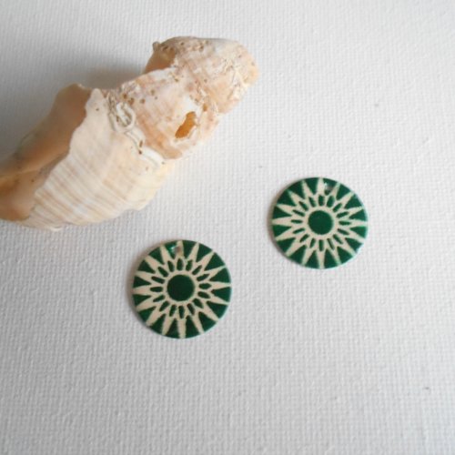 Sequins émaillé ivoire et vert foncé 20 mm 2 faces