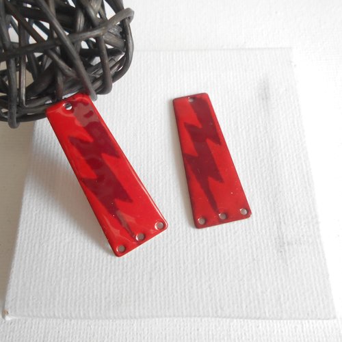 2 pendentifs  émaillé rouge foncé et rouge 36x13,5 mm 2 faces