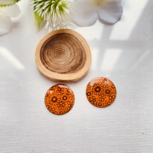 2 sequins émaillés marron et orange 20 mm