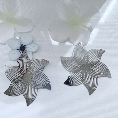 2 estampes filigrane fleur argenté 45x40 mm