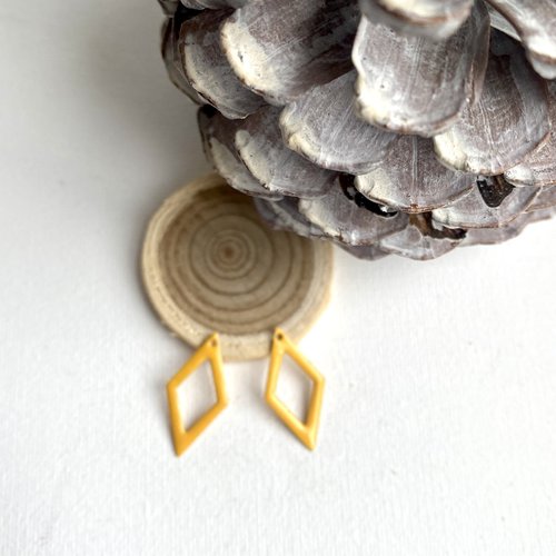 2 pendentifs émaillés jaune 25x13 mm 2 faces