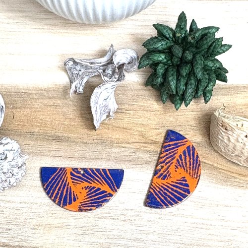 2 sequins émaillés demi lune orange et bleu marine 2 faces