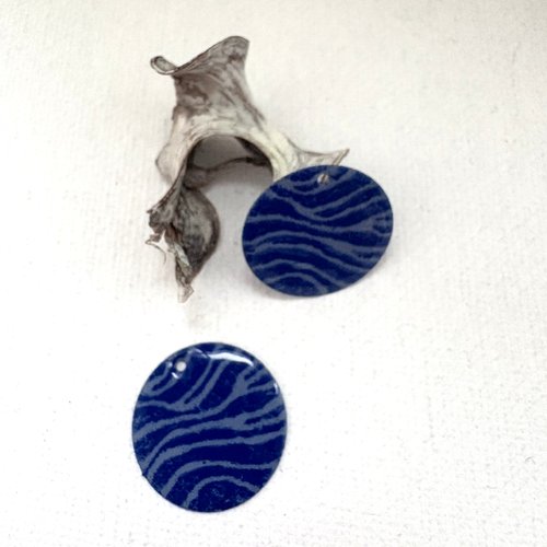 Lot 2 sequins émaillé bleu pigeon et bleu marine