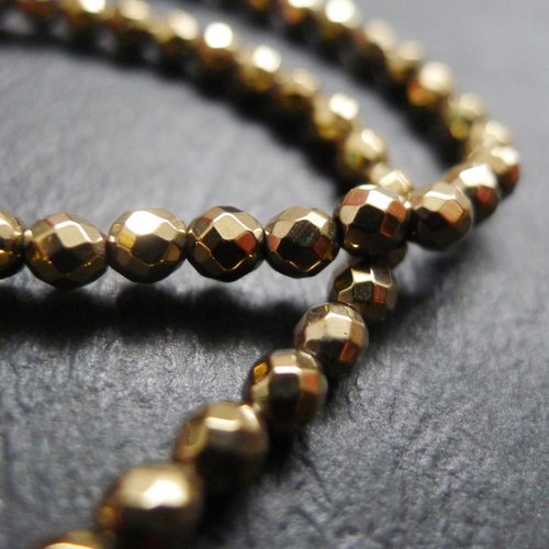 20 Perles de bohème facette 14 mm Couleur Hématite