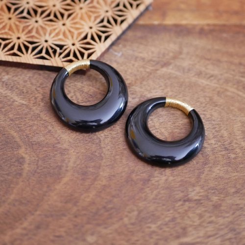 2 pendentifs en résine sequins ronds noir et doré, 35mm