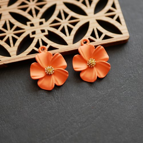 X2 breloques fleurs orange et doré 19x23mm