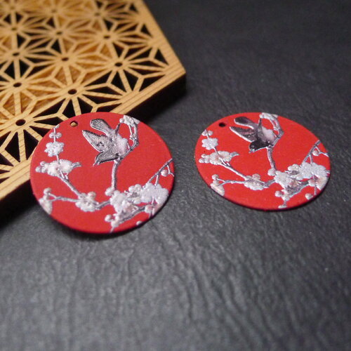 X2 pendentif breloque sequin rond , rouge, motif fleurs , 25mm