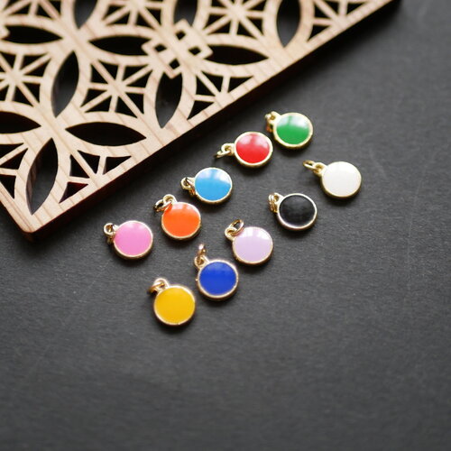X2 pendentif rond en émail coloré et laiton doré, breloque doré avec anneau de jonction, 8x10mm