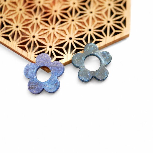 2 perles en acrylique bleu nuit à paillette en forme de fleur, perles pour créoles, petite perle anneau fleur bleue, 24mm