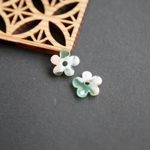 2 perles en acrylique vert eau en forme de fleur, perles pour créoles, petite perle anneau fleur multicolore, 13mm