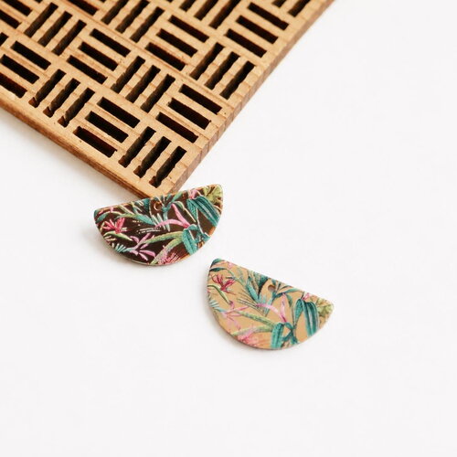 Pendentifs bohèmes imprimés tropicaux 13x25 mm. demi lune feuillage exotique fournitures bijoux. lot de 2