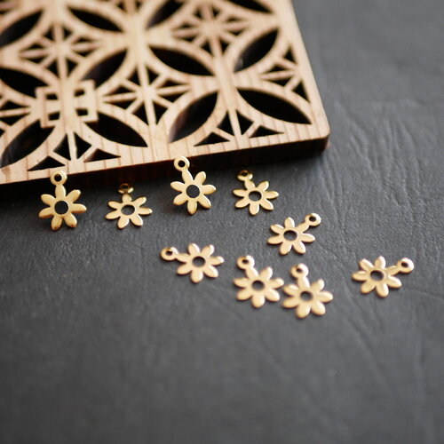 X5 petit pendentif fleur de marguerite en acier inoxydable, fourniture bijou en acier inoxydable 304, breloque marguerite doré, 8x11mm