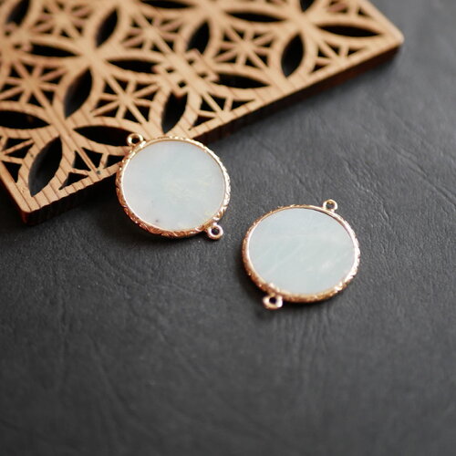 2 connecteur en amazonite et doré, perles d'amazonite bleu clair, pierre bordée doré, 23x29mm