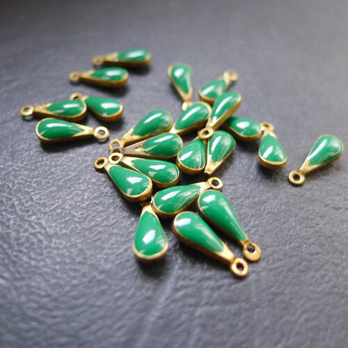 X10 petite breloque en émail vert, mini goutte doré, 4x10mm, goutte en laiton émaillée