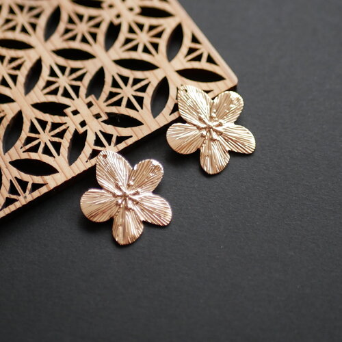 X2 pendentif fleur de cosmos doré, breloques florales texturées doré, 28x30mm