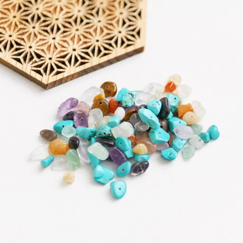 100 perles pierres naturelles mélangées. chips de pierres percées. perles éclats pour création de bijoux diy. fournitures bijoux bohème