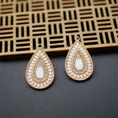 X2 pendentif doré et émail blanc, perles blanches, pendentif goutte doré et émail blanc, 18x32mm