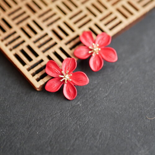 2 pendentifs en forme de grande fleur rouge, clous d'oreilles en forme de fleur, connecteur fleur vintage, couleur rouge,20x23mm