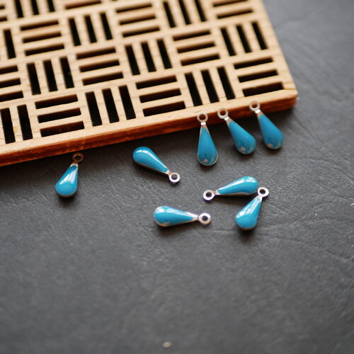 10 breloques goutte émaillées bleu argenté, pendentifs larme acier inoxydable 304, 12x4mm, apprêts bijoux diy