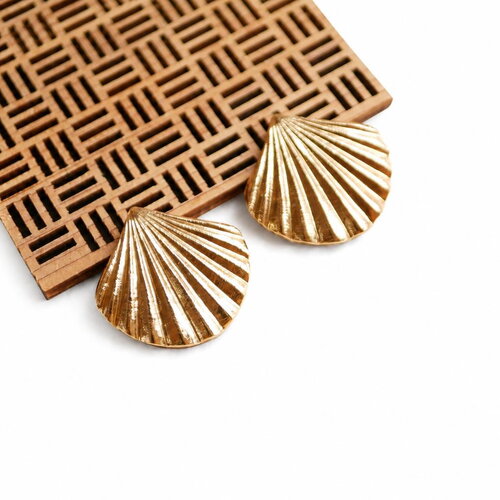 2 pendentifs coquillage dorés 35mm, grandes breloques coquille texturées, apprêts bijoux bord de mer, style bohème chic diy