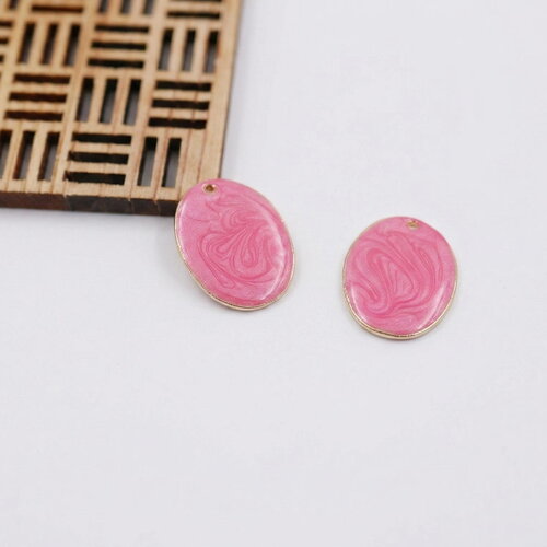 2 breloques ovales en émail rose bonbon irisés et doré. sequins bijoux 18x22 mm