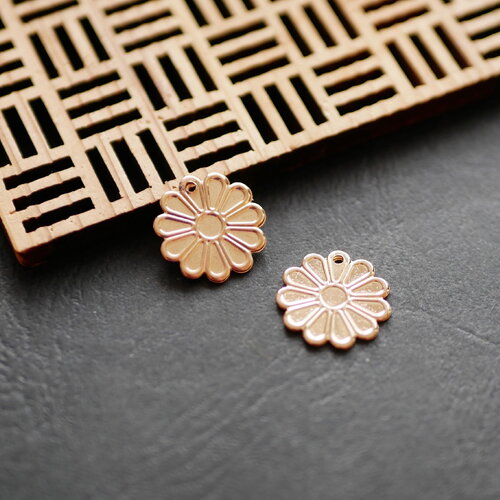 2 breloques motifs fleurs marguerites doré 15mm