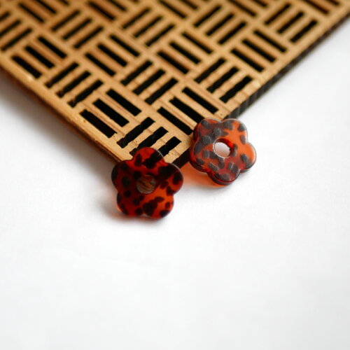 2 perles en acrylique écaille de tortue marron noir en forme de fleur, perles léopard pour créoles, petite perle anneau fleur, 14mm