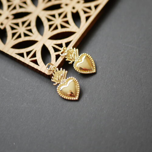 2 pendentifs coeur sacré en laiton doré, pendentif coeur mexicain en laiton doré,  fourniture pour bijoux rétro, 12x22mm