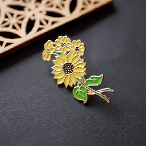 Pin's tournesol en émail jaune et doré, broche à fleurs en émail, pins en émail jaune, 19x44mm