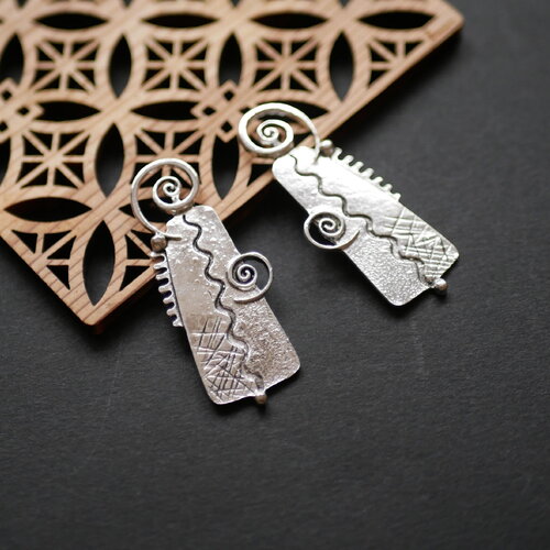 X2 pendentif rectangle argenté antique, fourniture bijou bohème, pendentif moderniste 17x50mm