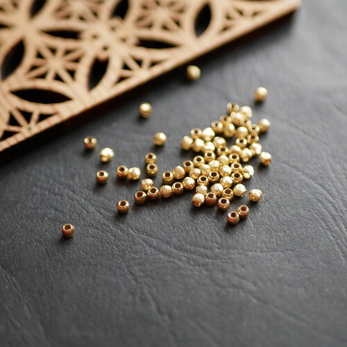 50 petites perles rondes intercalaires en laiton brut doré, perles de 2x5mm, perles effet strié