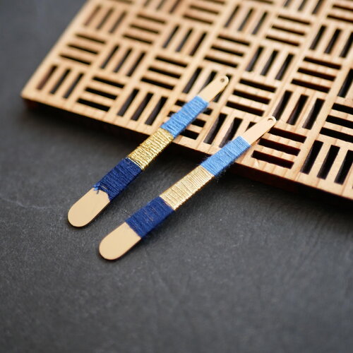 2 pendentifs goutte bleu et doré. fourniture bijoux marquise. breloque goutte vintage 6x50mm