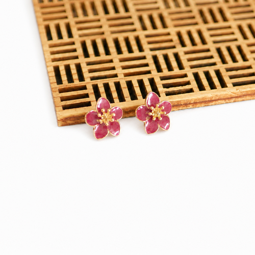 2 breloques fleur émaillées rouge bordeaux et doré 13x14 mm