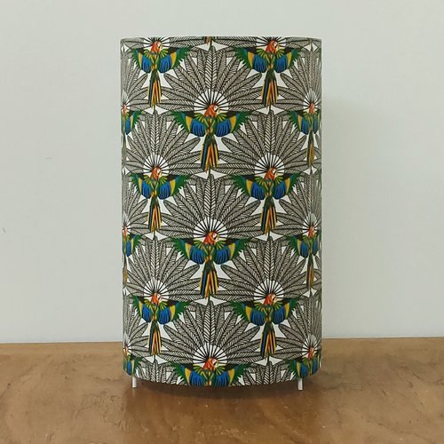 Lampe tube aras tropical - luminaire art déco exotique fait main & déco jungle chic ambiance