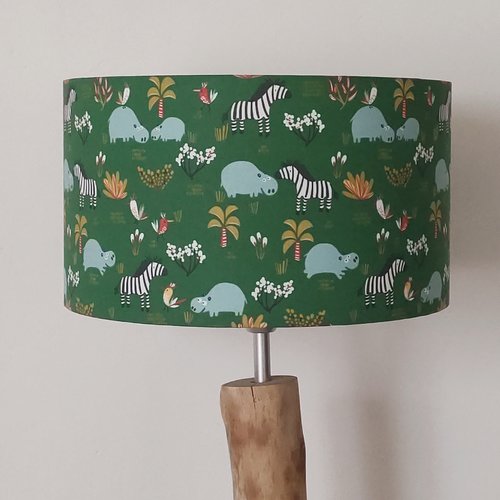 Abat-jour zèbres hippopotames jungle safari, déco chambre bébé enfant, luminaire animaux, décoration nature, lampe verte tropicale