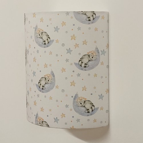 Applique murale bébé ratons laveurs & étoiles – lampe murale chambre bébé, veilleuse lune, déco enfant, cadeau naissance