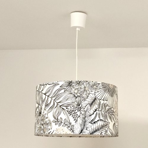 Suspension feuillage exotique noir blanc avec abat-jour design tropical chic luminaire décoratif salon chambre déco nature