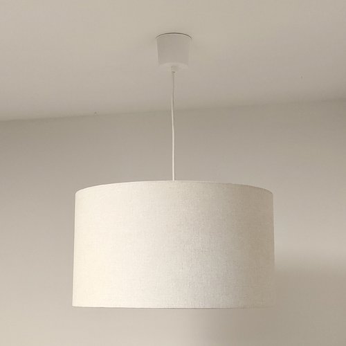 Suspension abat-jour écru effet textile – luminaire artisanal français pour salon, chambre, salle à manger et décoration naturelle