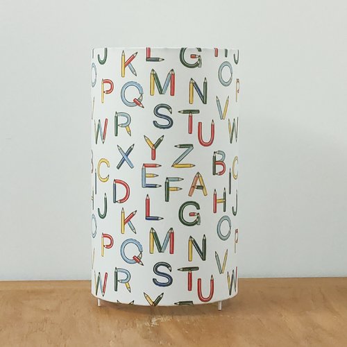 Lampe enfant alphabet – lampe de chevet colorée, décoration chambre bébé, bureau et salle de jeux