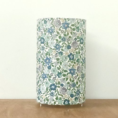 Lampe tube liberty fleurs bleues – lampe de table florale, déco romantique, campagne chic, cottage anglais