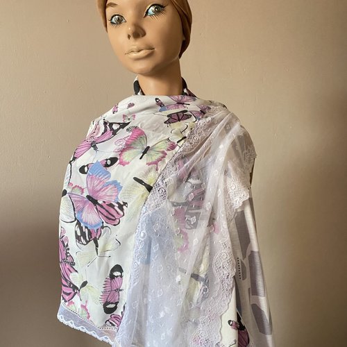 Foulard tissu et dentelle