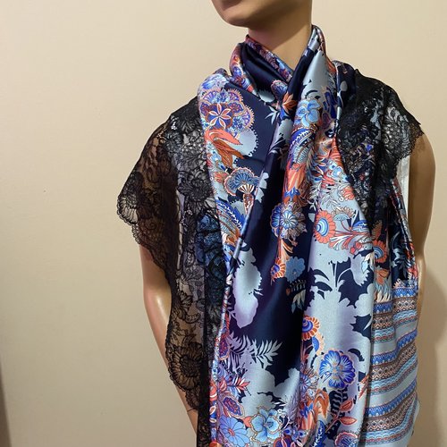 Foulard tissu et dentelle