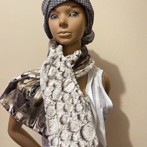 Echarpe mixte croisee